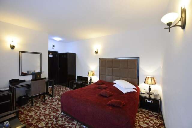 Отель Contele Vladimir Бран-8